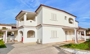 ISA-Residence in Orosei apartments with air conditioning and private outdoor area
